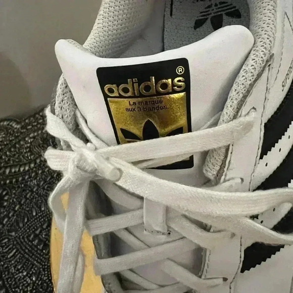 GIRLS ADIDAS SUPERSTAR SNEAKERS SIZE 2.5 M ORTHOLITE - Picture 4 of 13